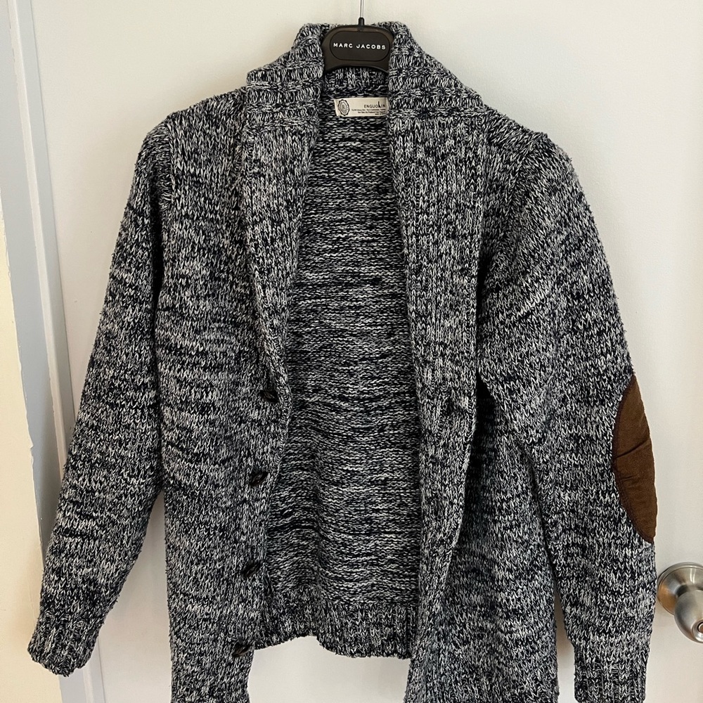 Good condition cardigan - size L (read description)